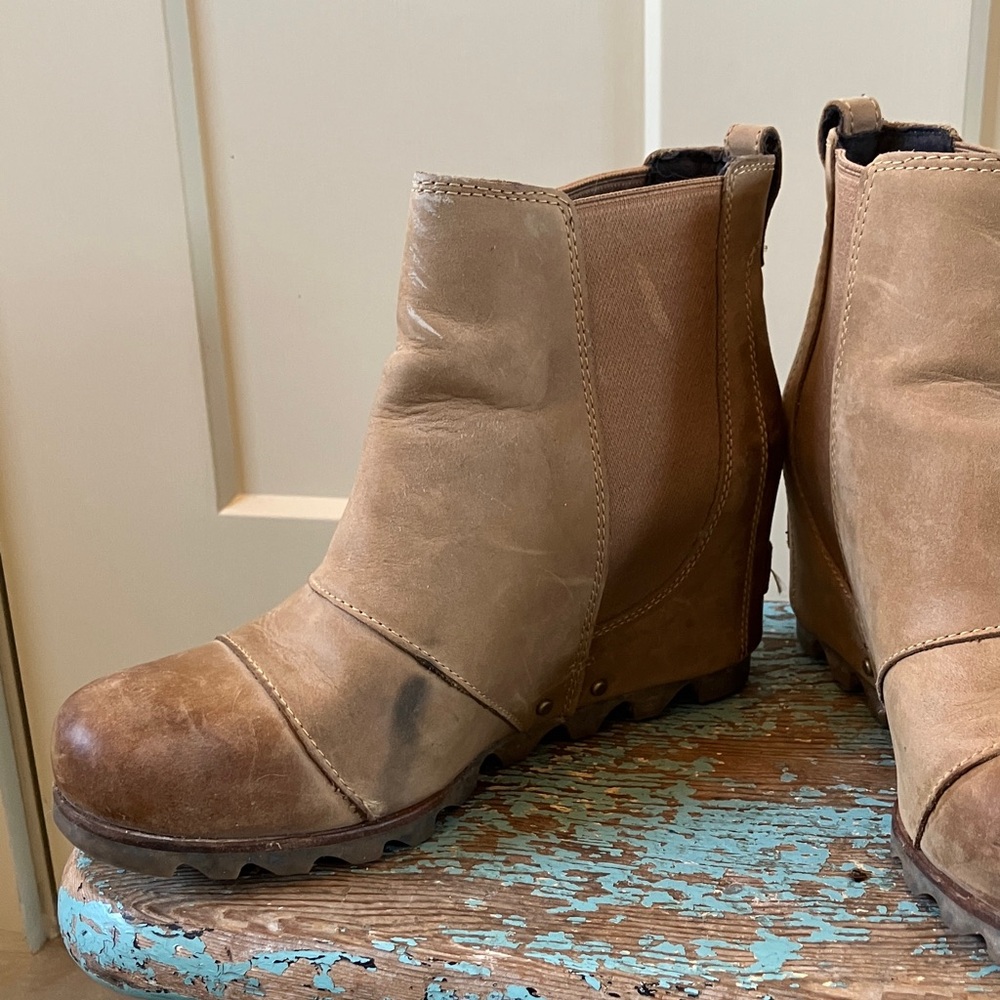 Sorel Brown Ankle Booties - Picture 8 of 9